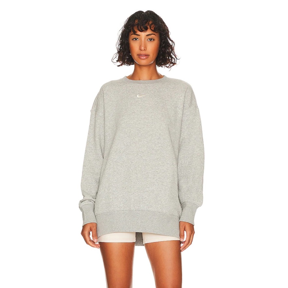 Nike Women’s Oversized Sweatshirt XS